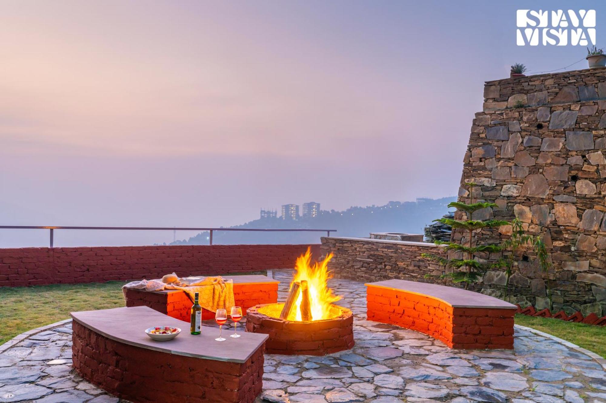Stayvista At Orchards - Elysium Estate With Wifi, Bonfire Shimla Exteriör bild